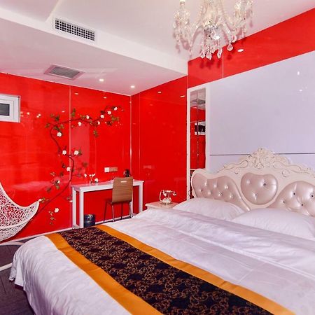 Century Hua Na Loves Boutique Hotel Qingdao Exterior photo
