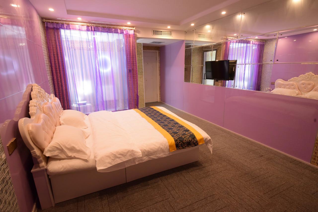 Century Hua Na Loves Boutique Hotel Qingdao Exterior photo